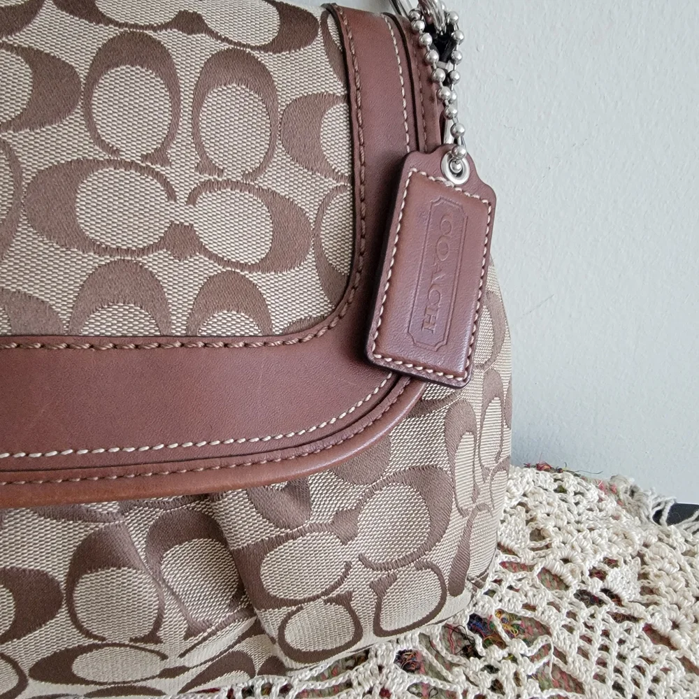 Coach Classic Shoulder Bag Baguette